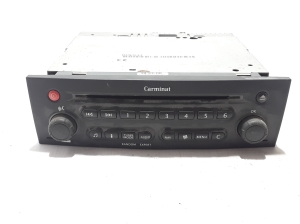 Radio (head unit) - 8200097398