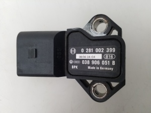 Sensor Ladeluftkühler - 038906051B