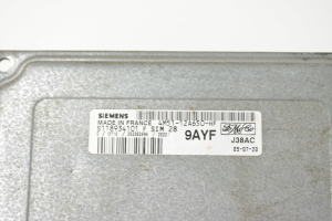 Ford Focus (2004–2011) Motorsteuergerät 4M5112A650HF - 4