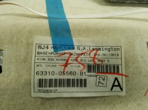 TOYOTA Avensis T27 (2008–2019) Laepolster 63310-05560 - 4