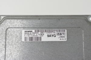 Ford Focus (2004–2011) Engine control unit 4M5112A650HG - 4