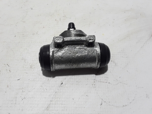 RENAULT Kangoo (1997–2009) Hinterer Bremszylinder 7701043913 - 3