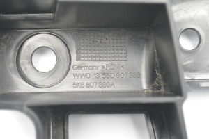 Volkswagen Golf VI (2008–2013) Rear bumper bracket 5K6807393A - 4