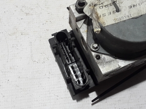 RENAULT Scenic (2003–2010) ABS Steuergerät 8200527390 - 3