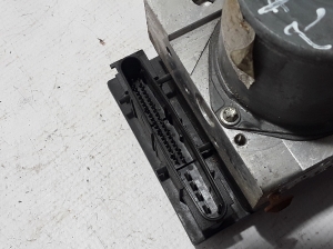 RENAULT Scenic (2003–2010) ABS Steuergerät 8200624642 - 3