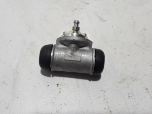 RENAULT Kangoo (1997–2009) Hinterer Bremszylinder 7701043912 - 3
