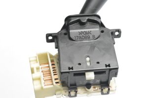 LEXUS IS (1999–2005) Blinkerschalter 17A089B - 2