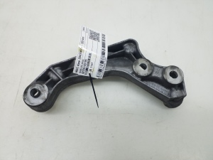 Mercedes Benz C-Class 204 (2007–2014) Halterung Vorderachsgetriebe Differentialgetriebe A2720140195 - 2