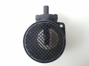 Mass air flow sensor - 071906461B