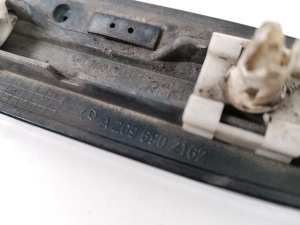 Mercedes Benz CLK-Class 209 (2002–2009) Beplankung Zierleiste Kotflügel A2096902162 - 3