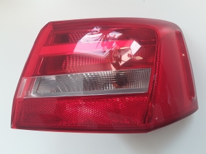  Rear corner lamp 