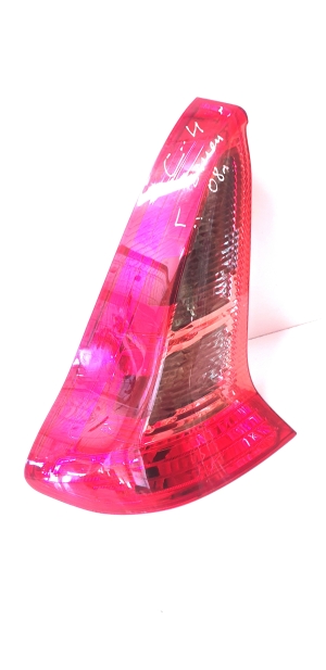 Citroen C4 (2004–2010) Rear corner light - 2