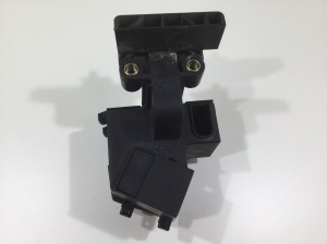 Porsche Cayenne (2002–2010) Positive cable terminal 7L0937401 - 3