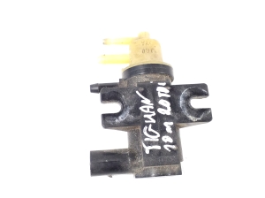Volkswagen Tiguan (2007–2016) Solenoid 1K0906627A - 3