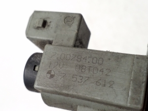 BMW 1 SERIES E82 (2007–2013) Solenoid 7537612 - 3