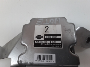 NISSAN Note E11 (2005–2014) Ātrumkārbas vadības bloks 31036BH02A - 2