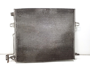 Mercedes Benz R-Class 251 (2006–2017) Kliimaradiaator A2515000054 - 2