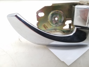  Rear side door inner opening handle 