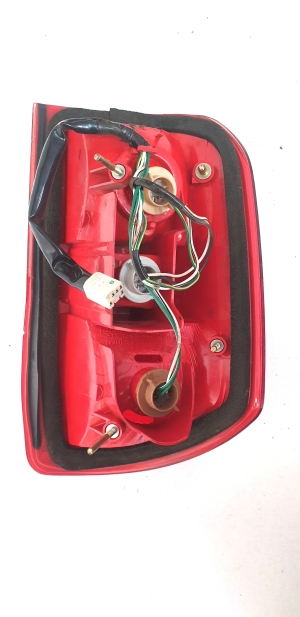 TOYOTA RAV 4 A2 (2000–2005) Eckleuchte hinten - 2