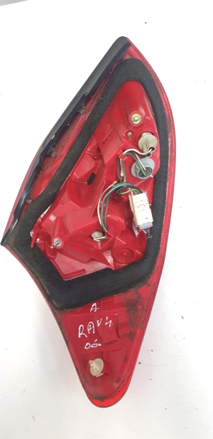  Rear corner lamp 