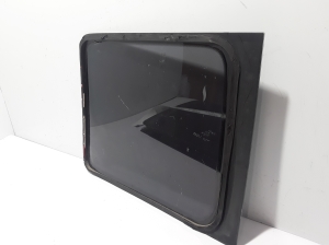Volkswagen Caddy III (2004–2015) Seitenscheibe hinten (Karosserie) 2K0845331L - 4