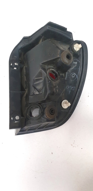LEXUS RX MCU1 (1998–2003) Eckleuchte hinten - 2