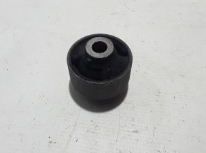 RENAULT Koleos (2007–2016) Querlenkerbuchse vorne 545040445R - 3