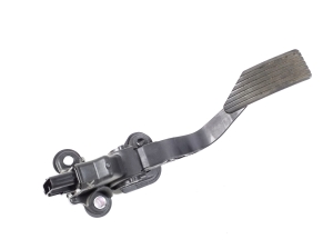   Gaspedal  - 1600A101 