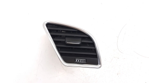  Interior panel ventilation grilles 