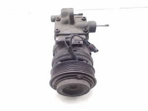   Air conditioner compressor 