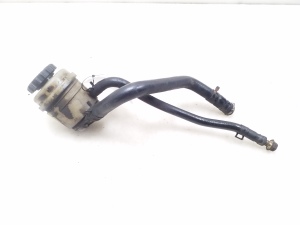   Tank power steering pump 