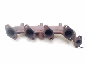   Exhaust manifold 