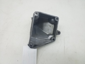 Mercedes Benz C-Class 204 (2007–2014) Engine bracket A2722231604 - 4