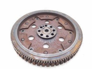   Clutch flywheel 