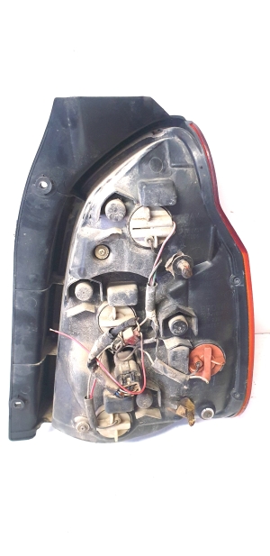  Rear corner lamp 