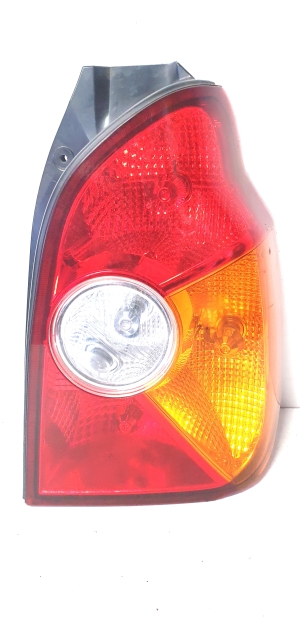  Rear corner lamp 