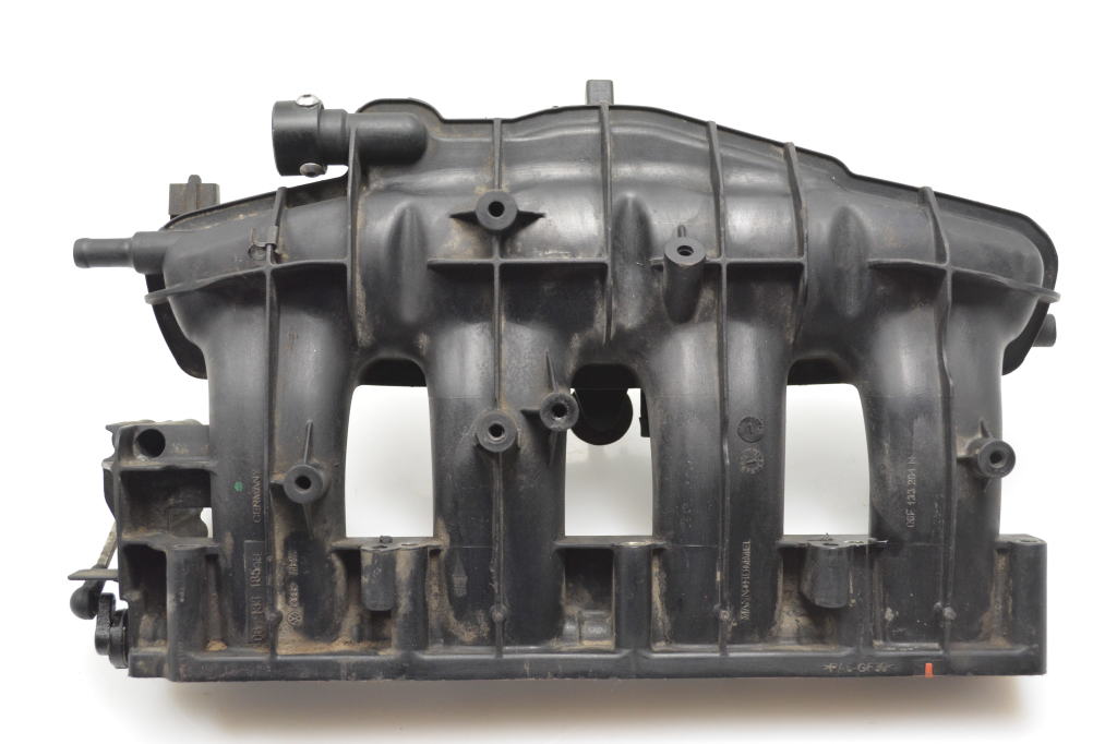 VOLKSWAGEN Passat B6 (2005-2010) Колектор впускний 06F133201N 27485337