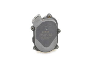 Volkswagen Passat B6 (2005–2010) Sisselaskekollektori klappide mootor 06F133482B - 5