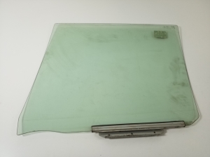 TOYOTA RAV 4 A2 (2000–2005) Aizmugurējo sānu durvju stikls 68113-42050 - 3