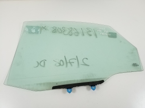 TOYOTA Avensis T22 (1997–2003) Rear side door glass - 3