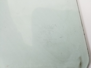 TOYOTA Yaris Verso (1999–2006) Aizmugurējo sānu durvju stikls 68130-52110 - 3