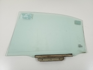  Glass rear side door 