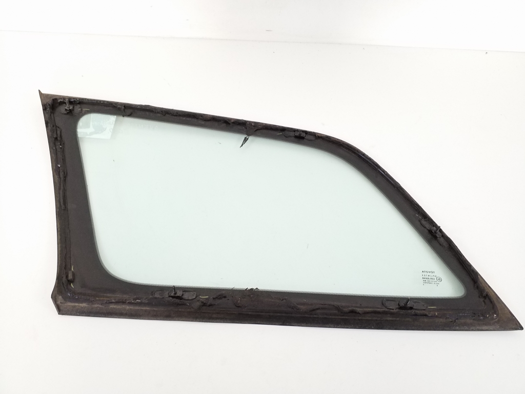 TOYOTA Avensis 1 generation (1997-2003) Right side rear body window 21019361