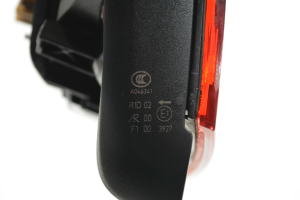 Volkswagen Passat B8 (2014–2023) Tagatuli tagaluugil 3G5945093C - 2