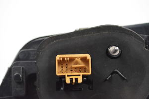 Volkswagen Passat B8 (2014–2023) Tagatuli tagaluugil 3G5945093C - 5