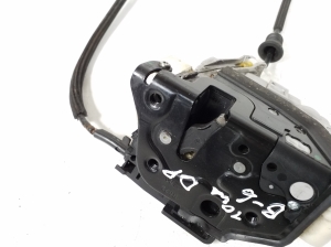 Volkswagen Passat B6 (2005–2010) Front door lock 3C2837016A - 3