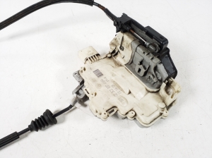 Volkswagen Passat B6 (2005–2010) Front door lock 3C2837016A - 5