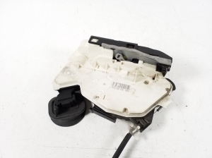  Rear side door lock 