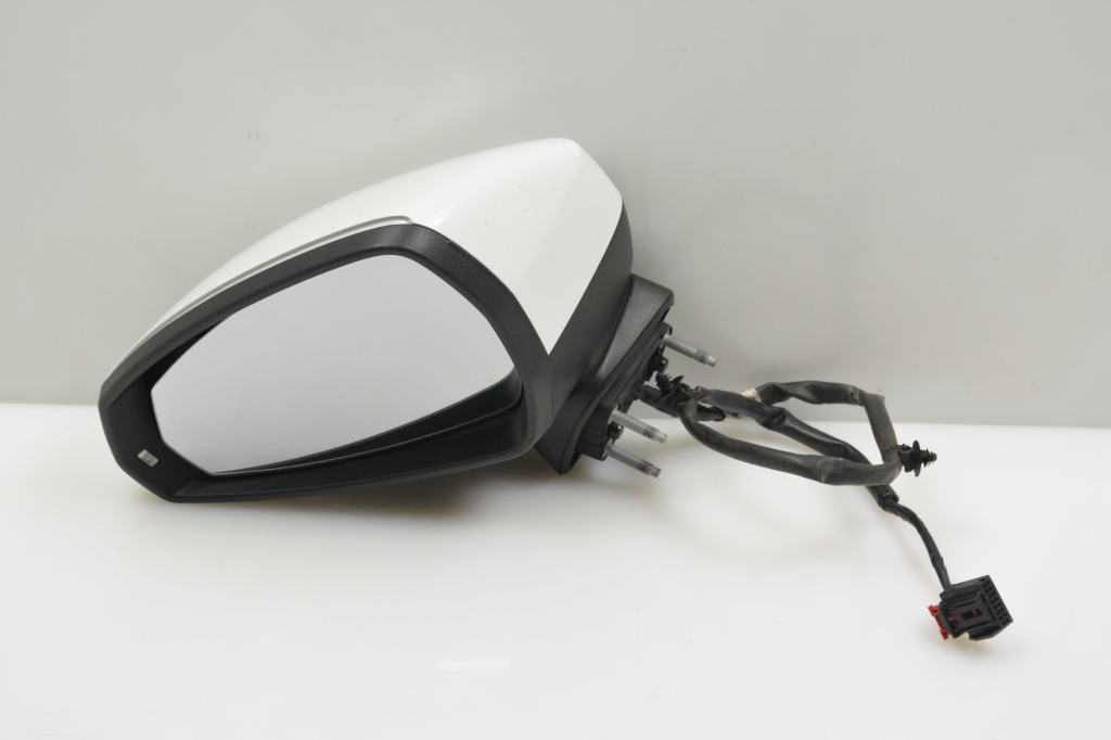 Used AUDI A3 Side mirror and its details 8V2857409F