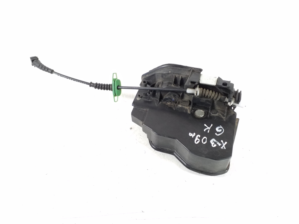 BMW X3 E83 (2003-2010) Left Side Sliding Door Lock 7202147 21932101